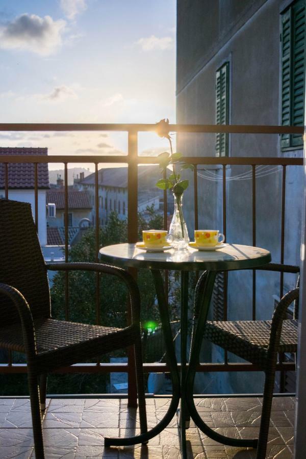 Duje & Roko Apartments Шибеник Экстерьер фото